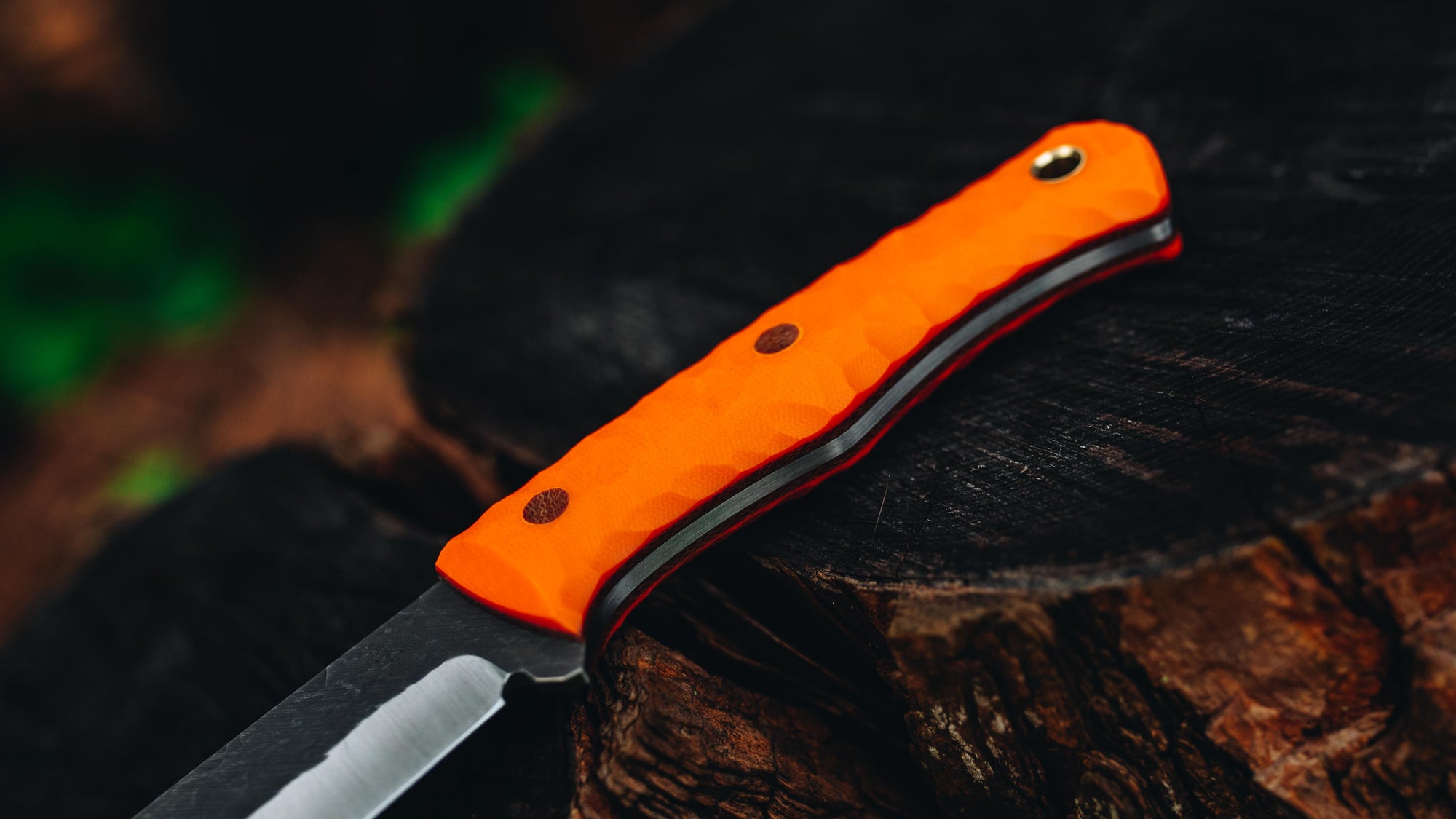Badger - in textured orange G-10 - (CPM 154)