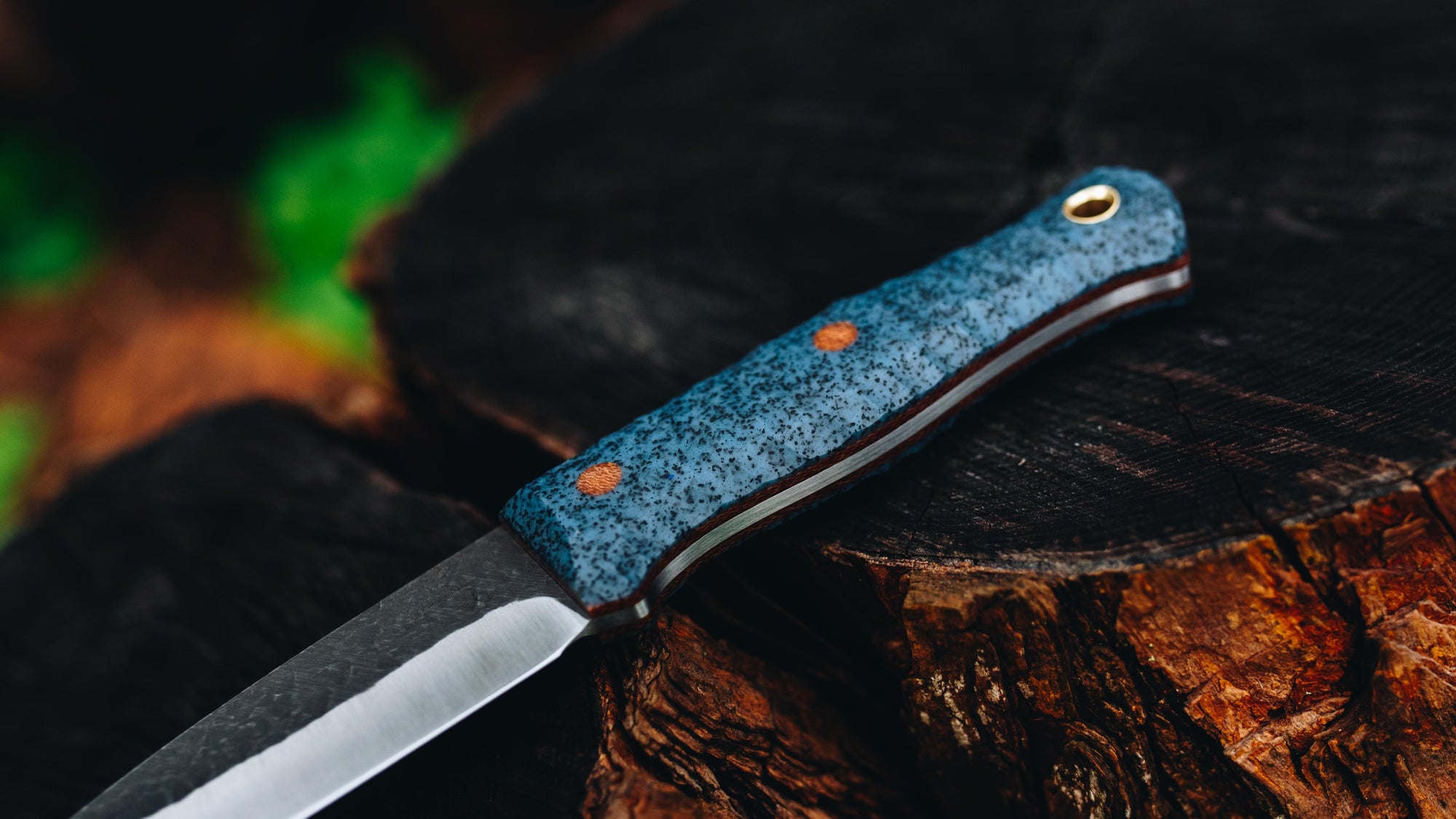 Bobcat - in textured navy GripX - (CPM 154)