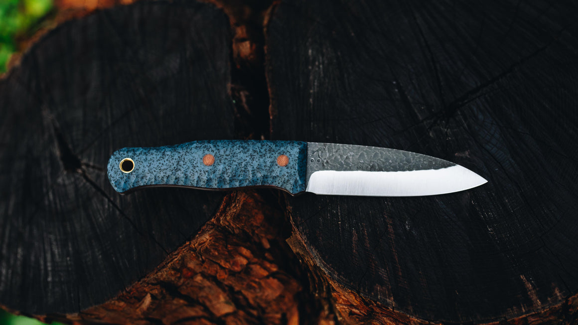 Bobcat - in textured navy GripX - (CPM 154)