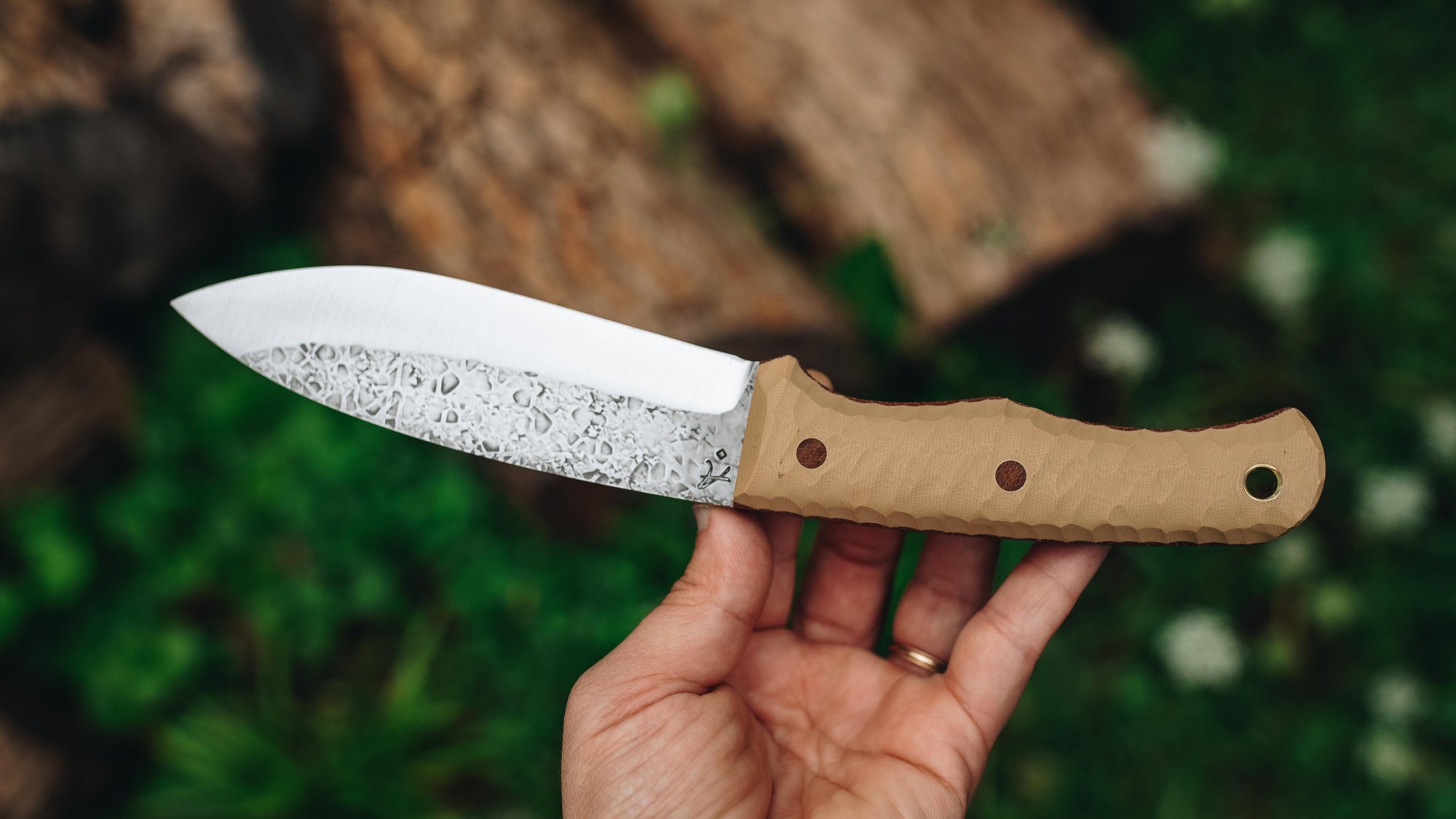 XL Mutt - in textured sand G10 - (Procut)