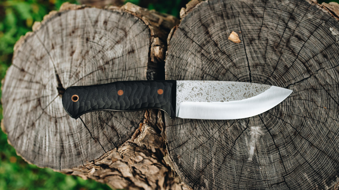 Brute - in textured black G10 - (Procut)