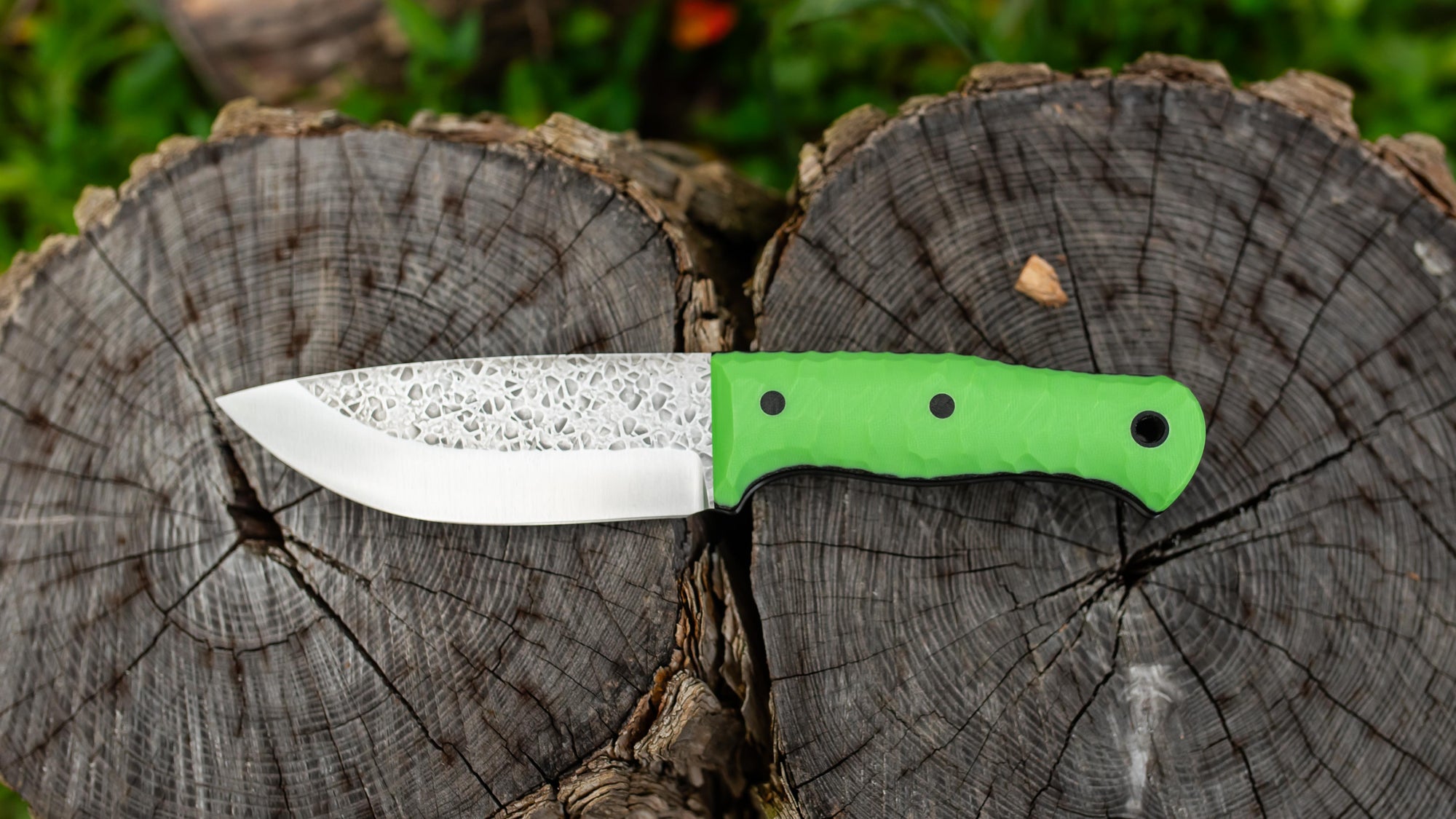 Brute - in textured lime green G10 - (Procut)
