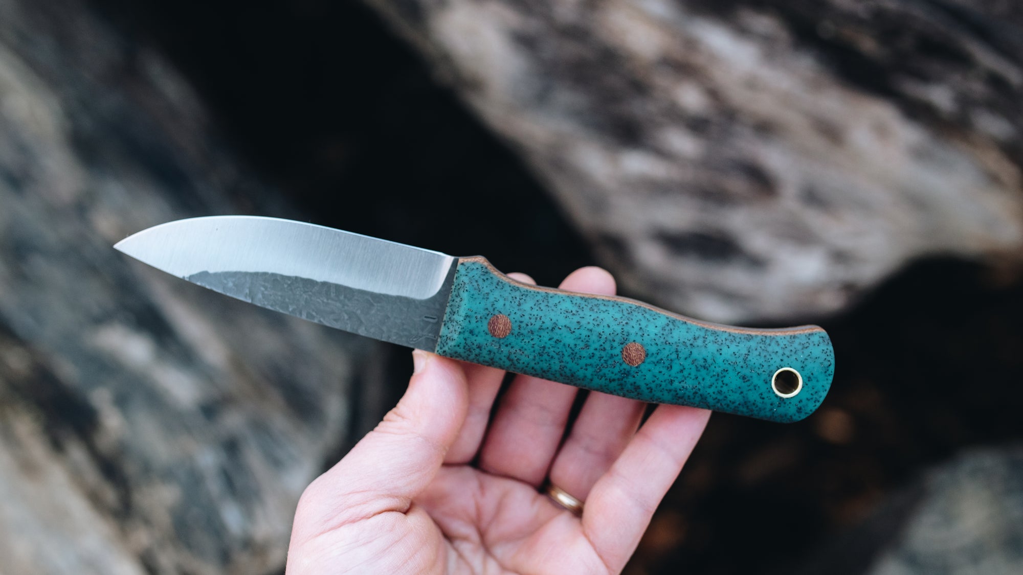 Mini Walkabout - in viridian GripX - (AEB-L)