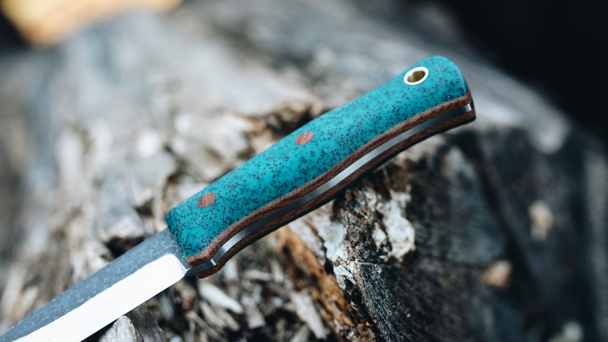 Mini Walkabout - in viridian GripX - (AEB-L)