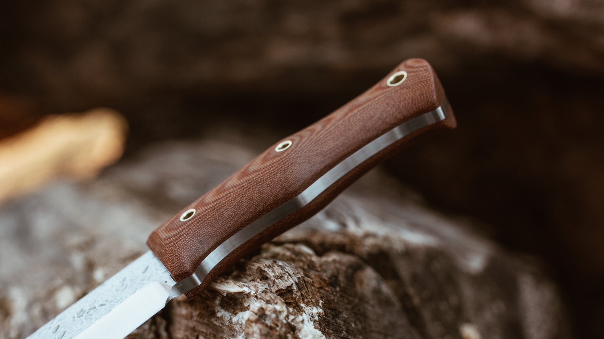 Bushwhacker - in brown canvas - (Procut)