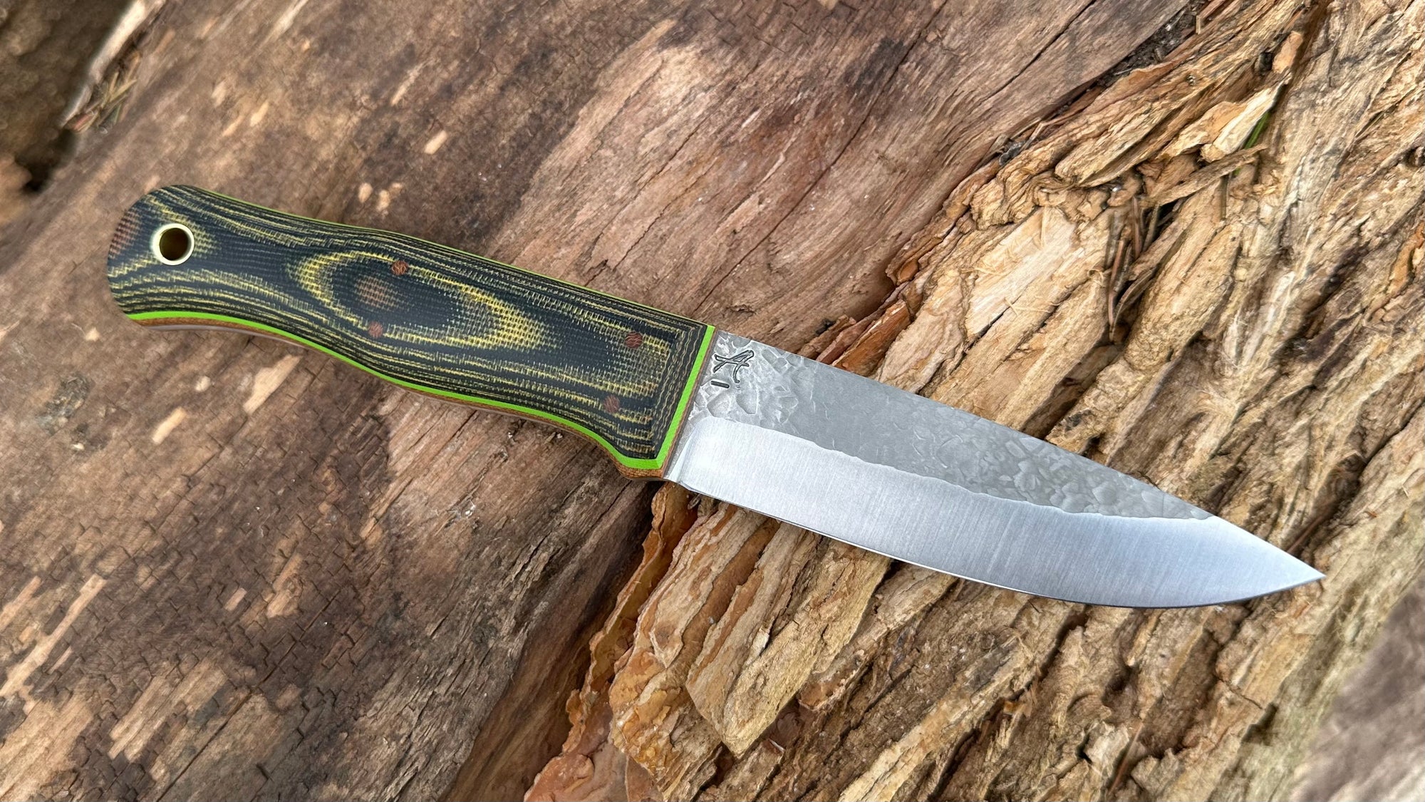 Walkabout - in camo canvas - (AEB-L)