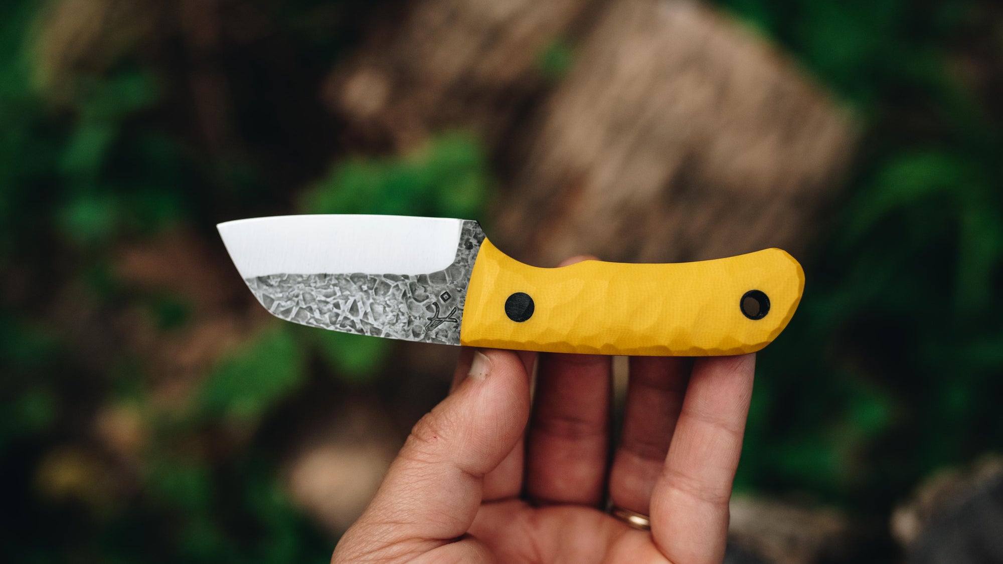 Prototype Trekker - in textured yellow G-10 - (Procut)