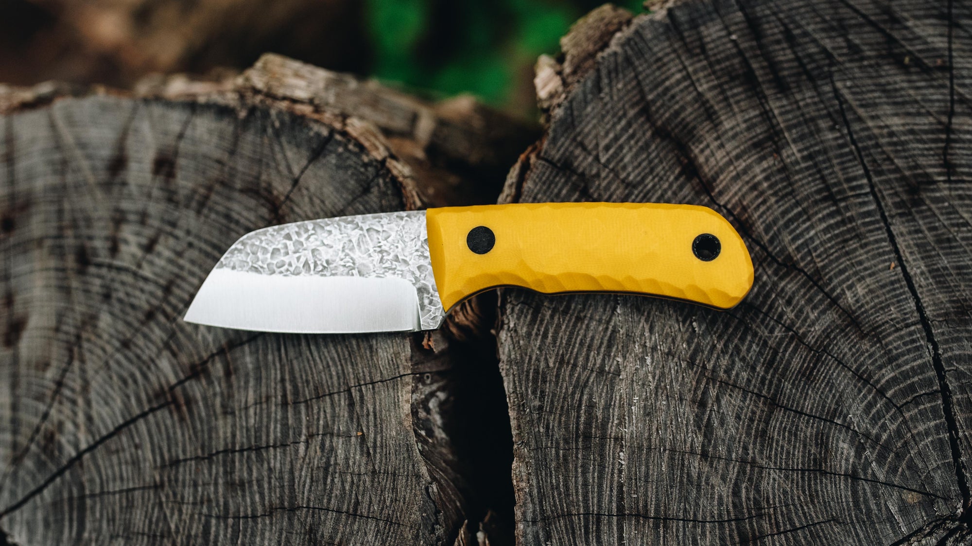 Prototype Trekker - in textured yellow G-10 - (Procut)