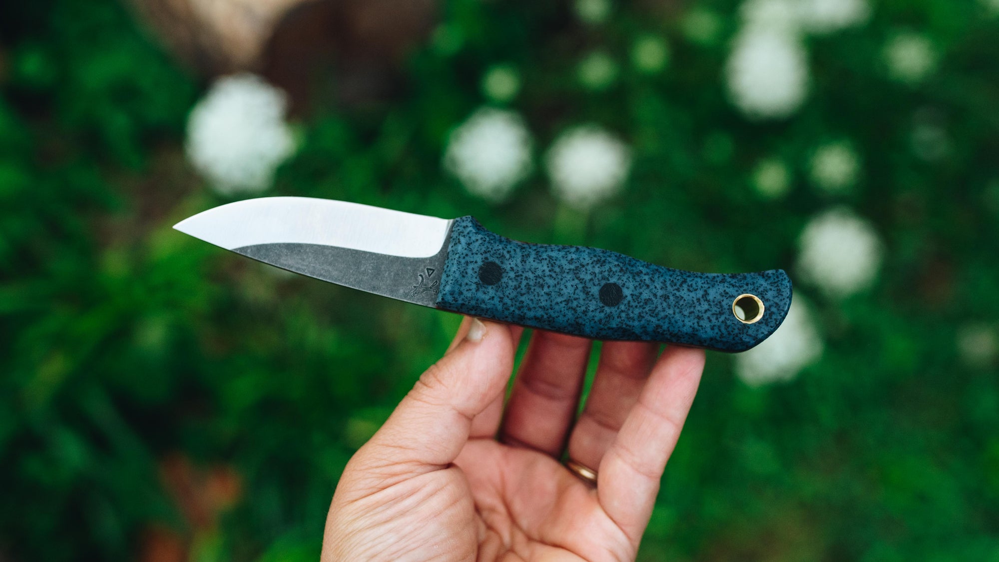 Traveler - in textured navy GripX - (S90V)