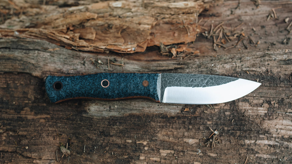 Bushtool - in textured navy GripX- (Procut)