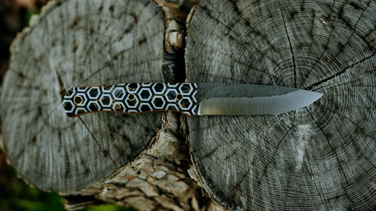 Walkabout - in glow honey comb brass core - (AEB-L)
