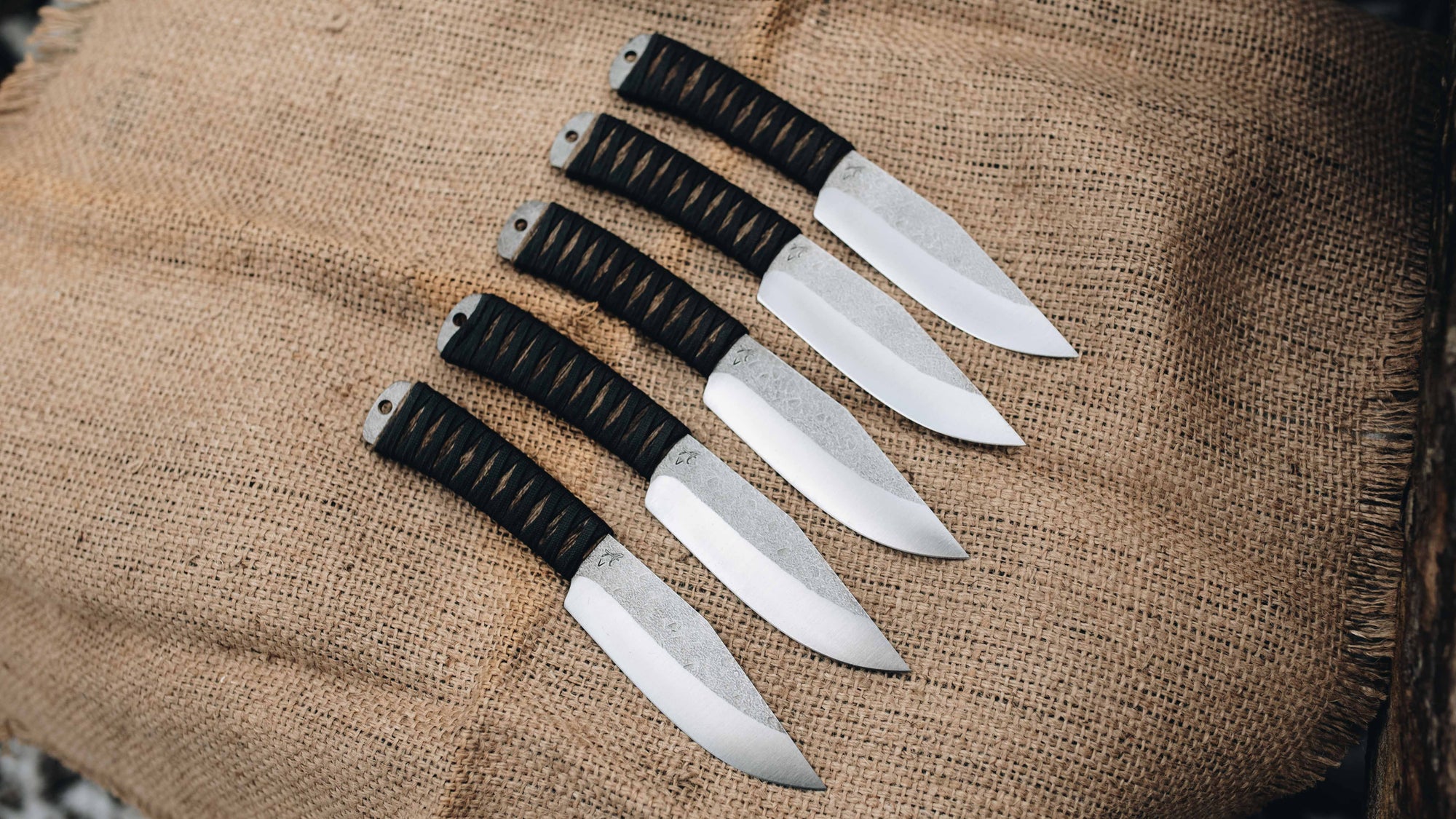 Wrapped Bowie - in black and natural - (CPM 3V)