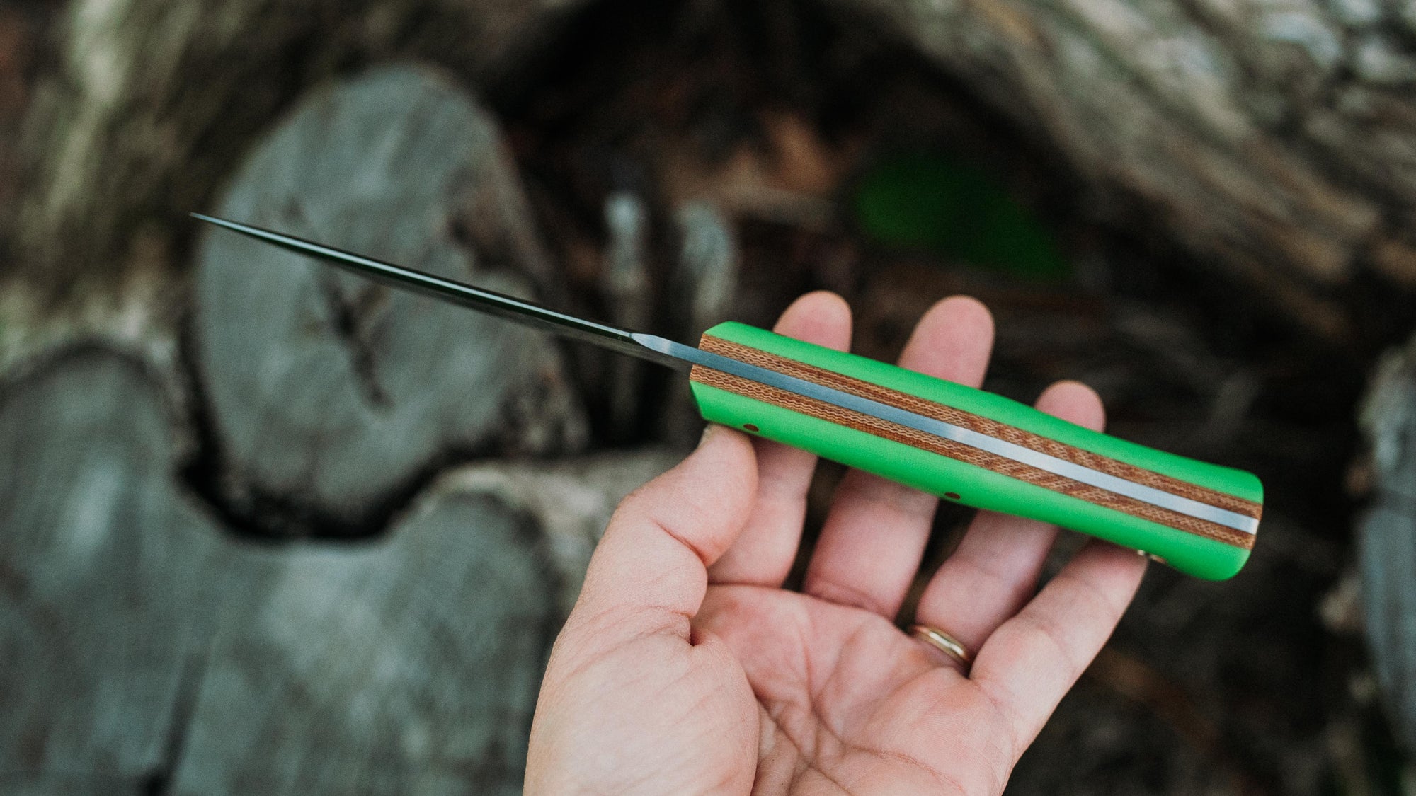Pup - in lime G-10 - (AEB-L)