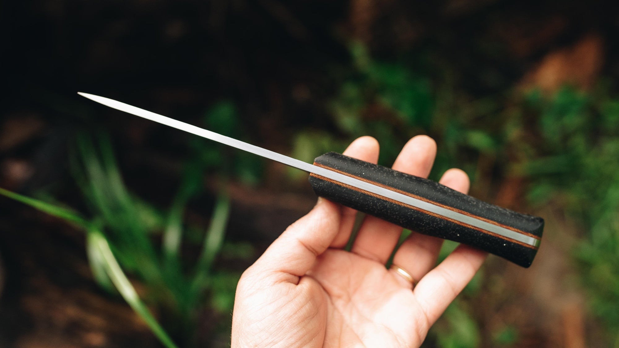 Nomad - in black Grip-X - (Procut)