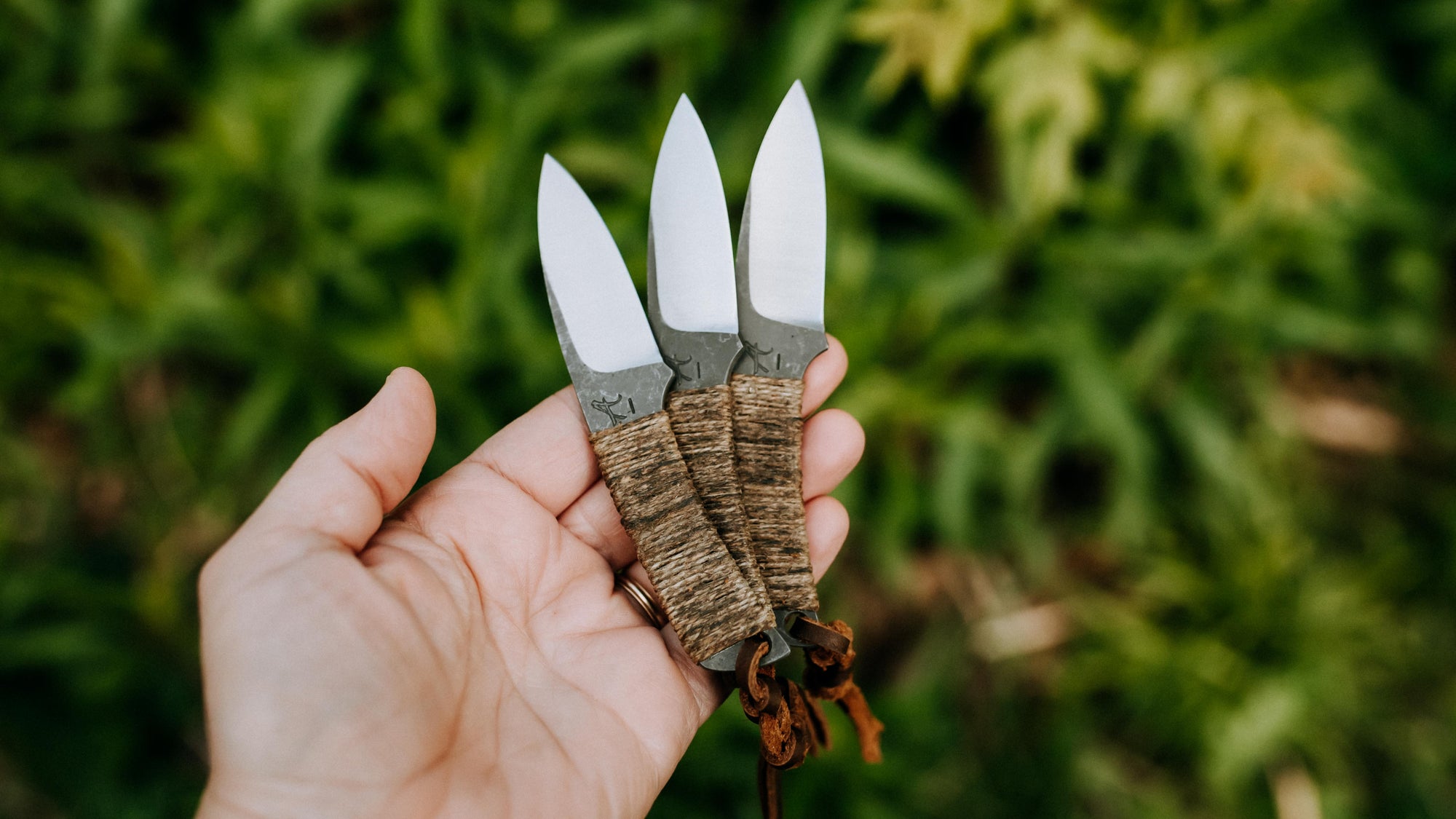 Scrapper - in natural hemp - (AEB-L)