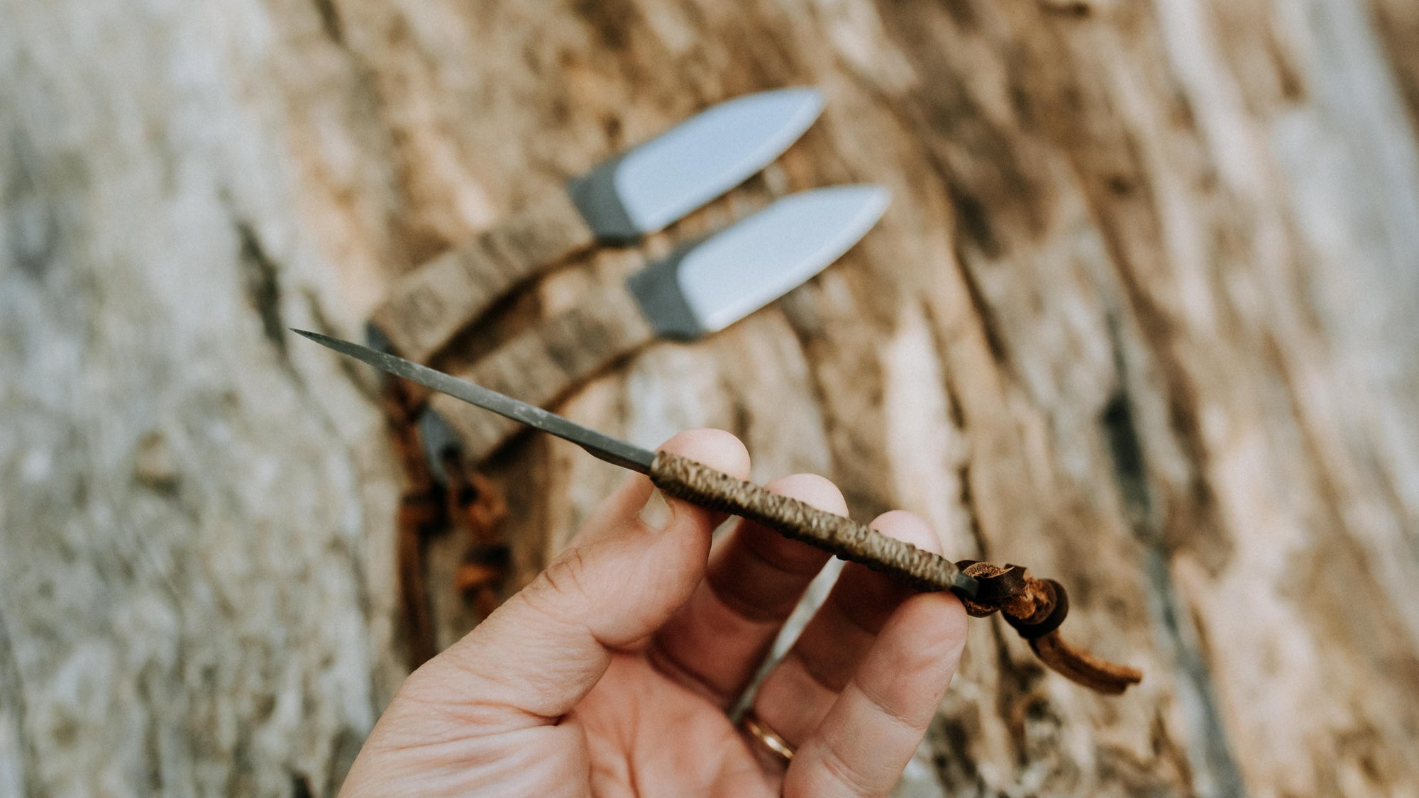 Scrapper - in natural hemp - (AEB-L)