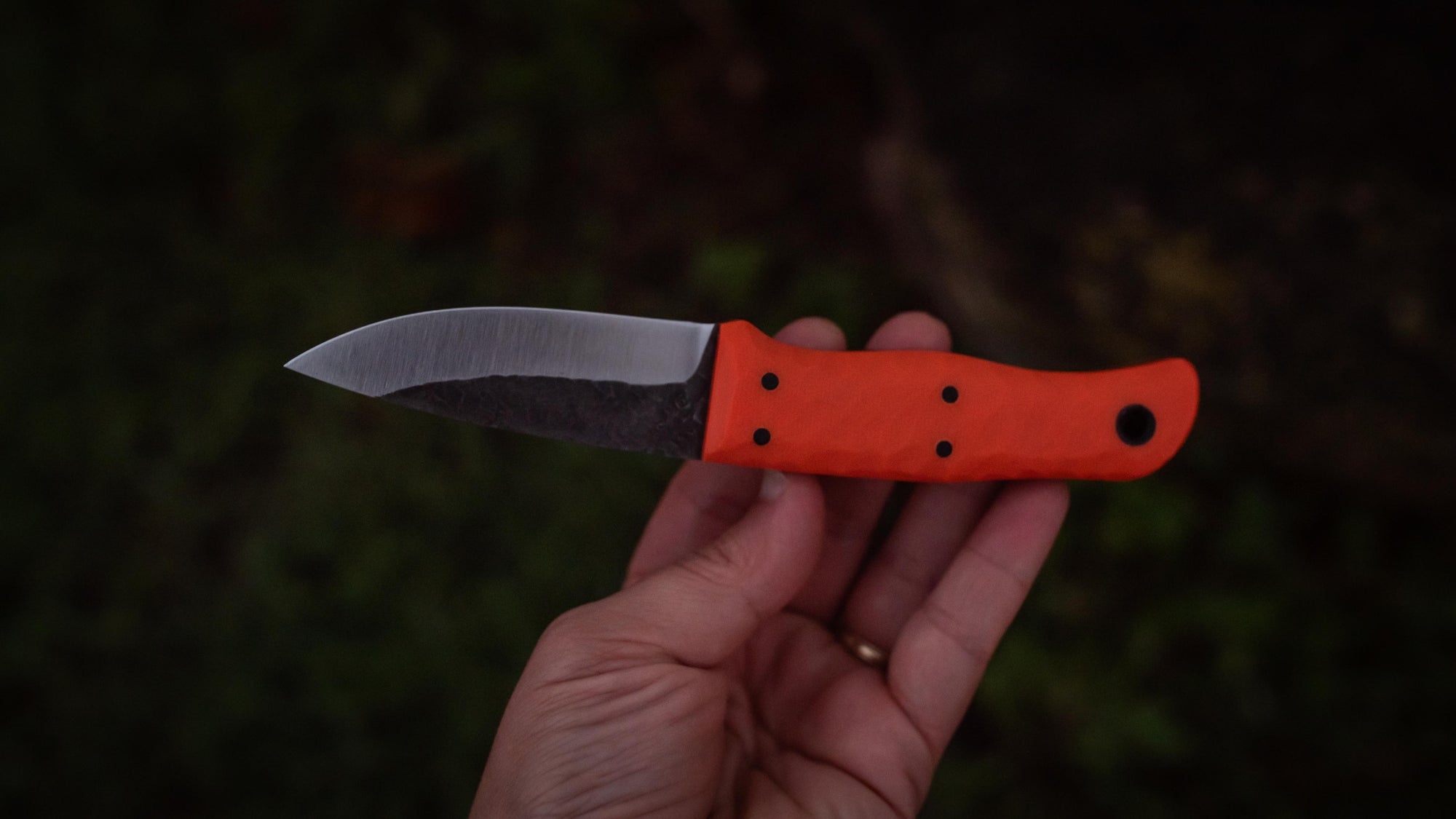 Traveler - in textured orange G-10 - (Procut)