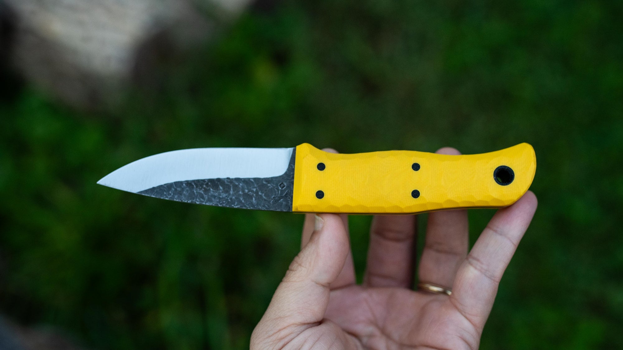 Traveler - in textured yellow G-10 - (Procut)