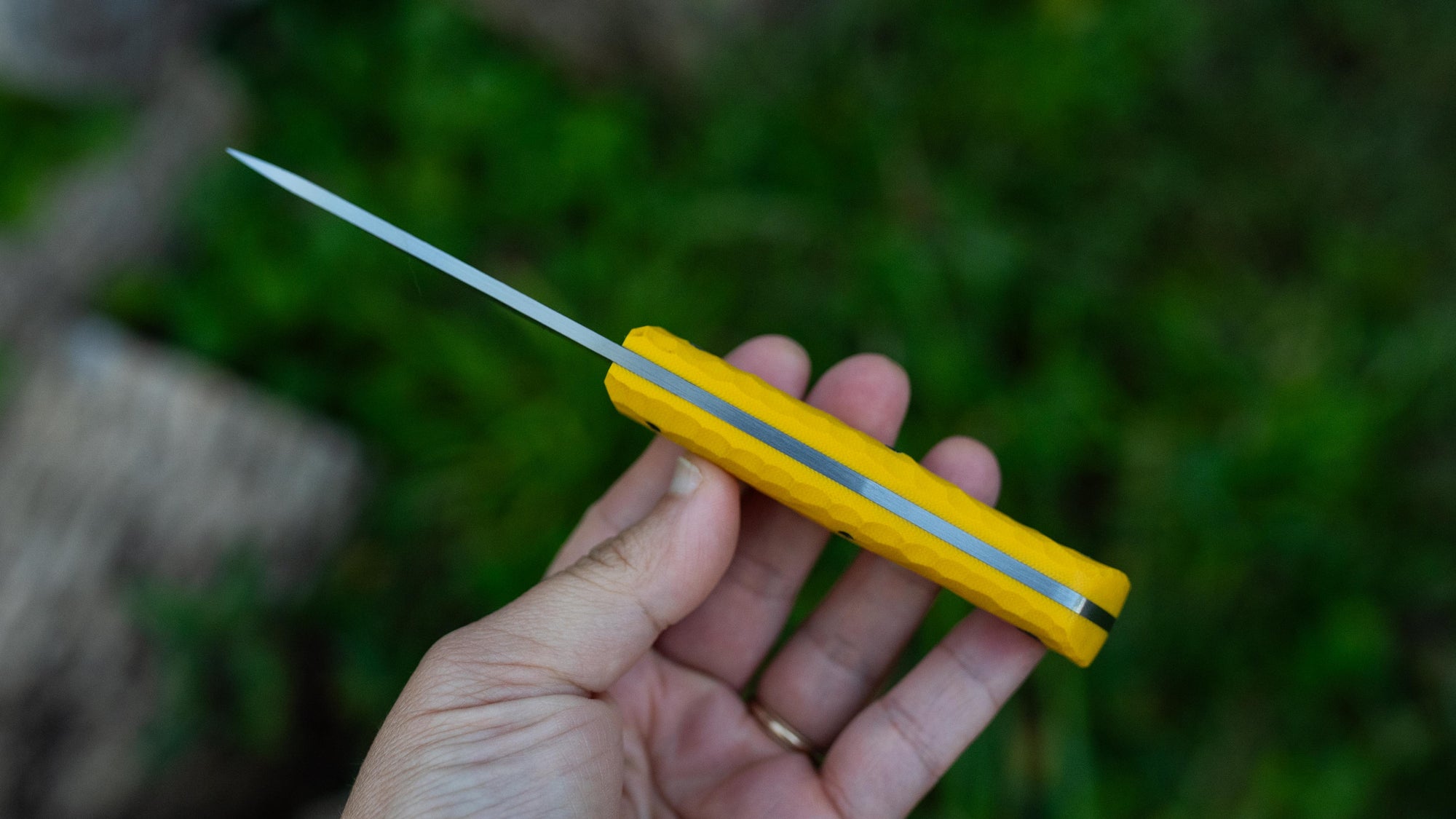 Traveler - in textured yellow G-10 - (Procut)