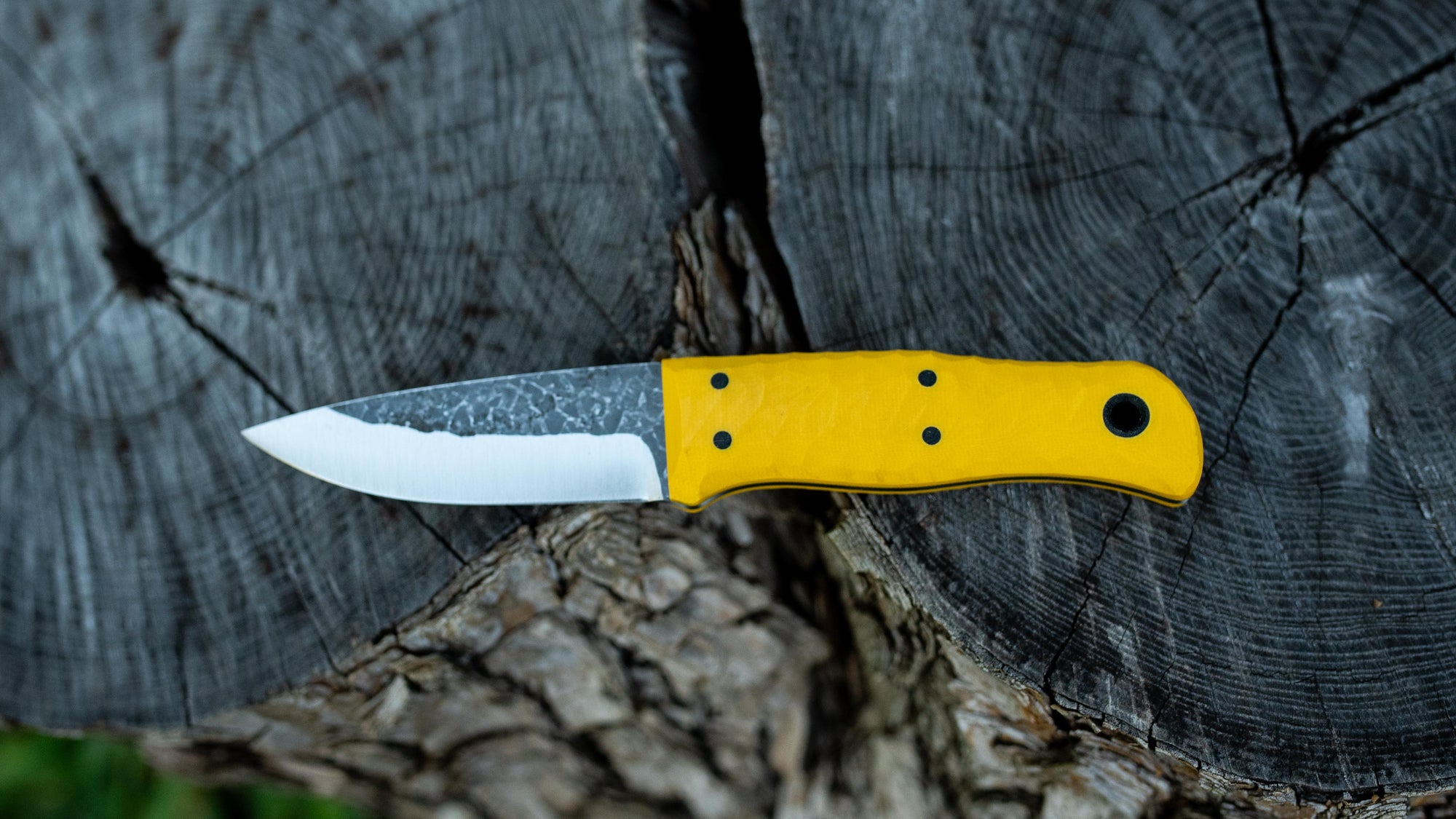 Traveler - in textured yellow G-10 - (Procut)